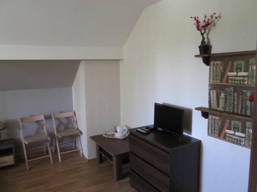ホテル Arkhouse ツェーシス 部屋 写真